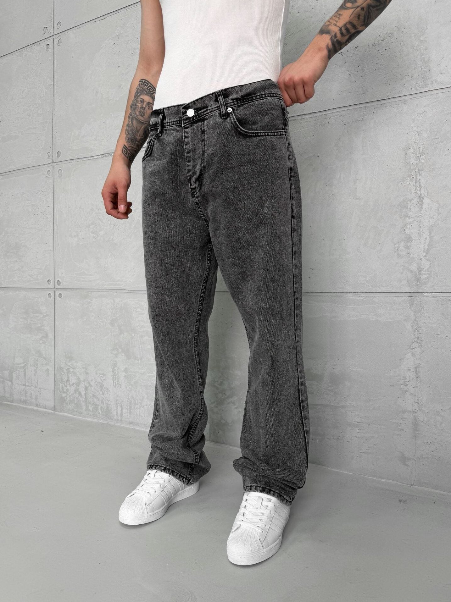 Premium İmzalı Seri Baggy Jean – Taşlamalı Füme 2013