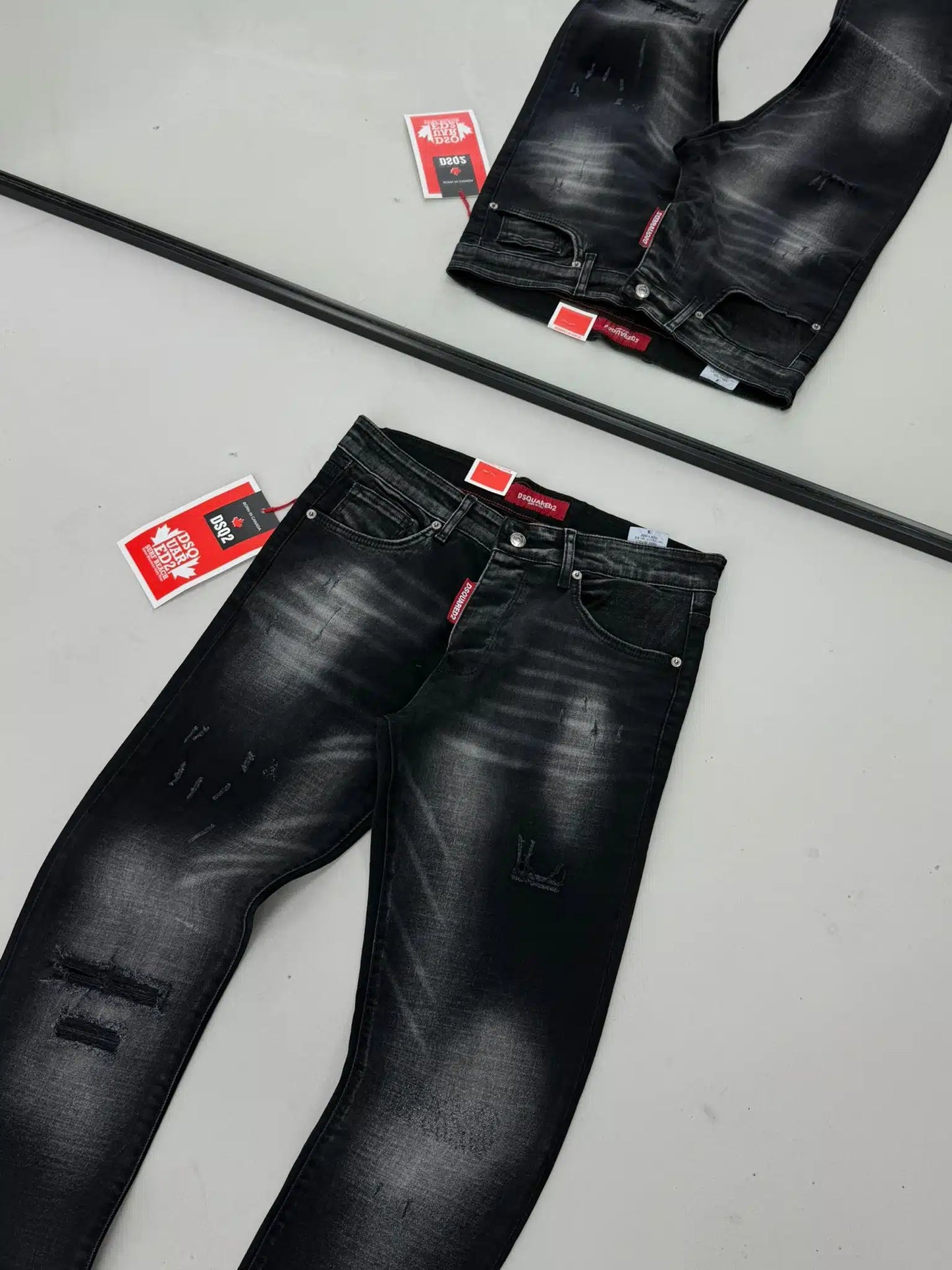DSQ-2 Painted Jeans / Dark Black